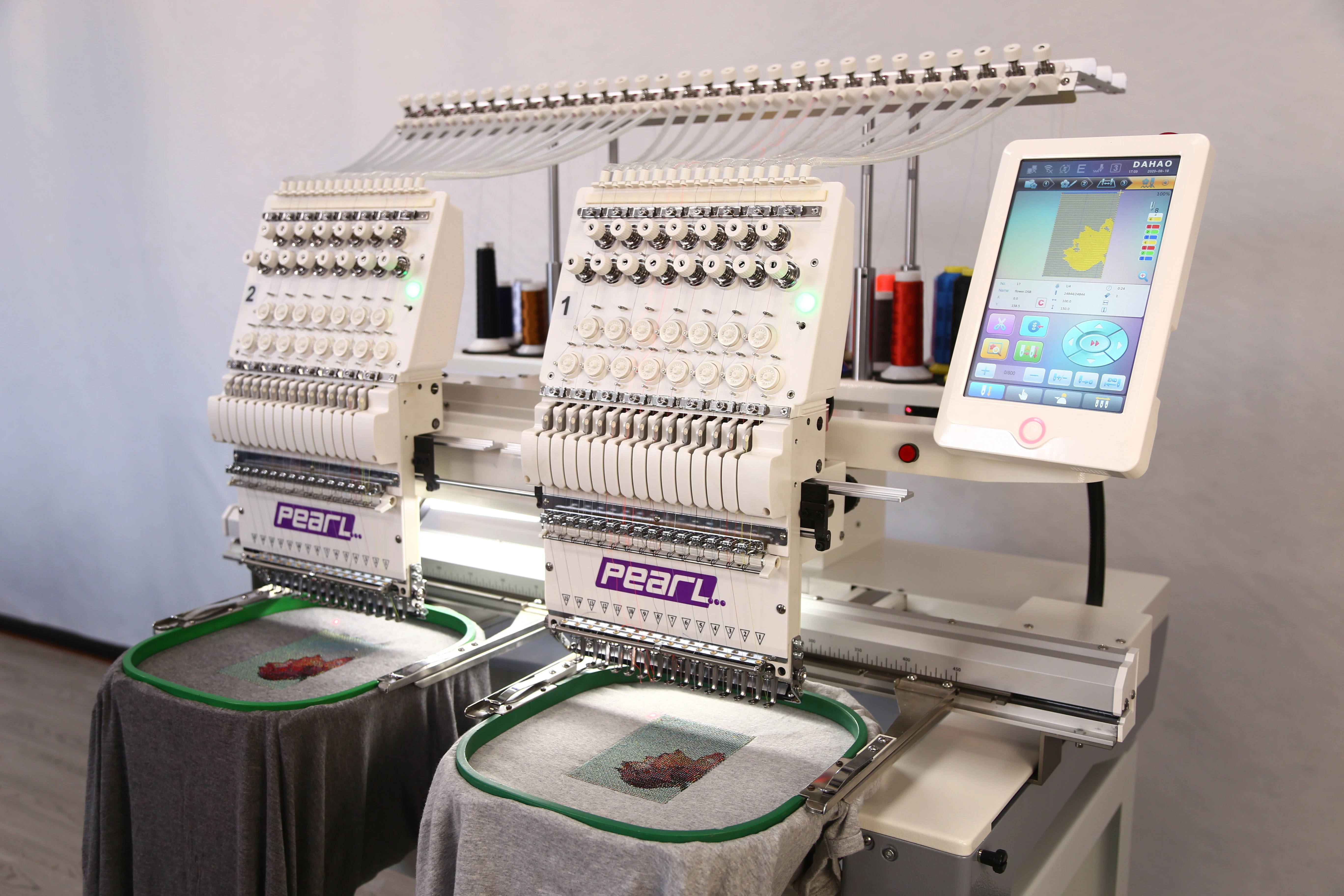DUAL 1502 — official front view